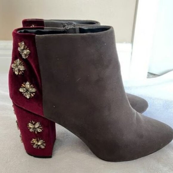 Anthropologie Farylrobin Suede Velvet Fawcett Booties Sz 8 - Picture 6 of 11